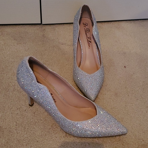 Sparkle Heels - Picture 2 of 2